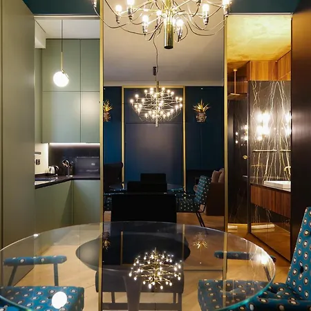 Elegance And Design In The Heart Of Brera *