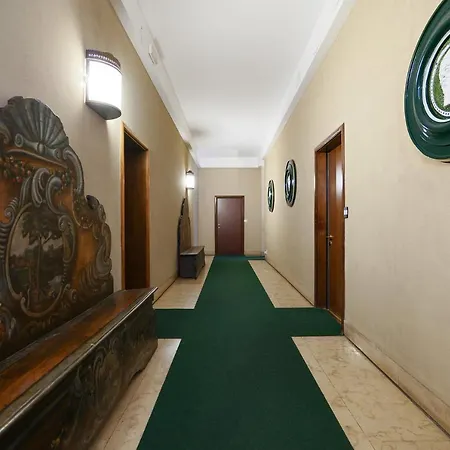 Elegance And Design In The Heart Of Brera Apartamento